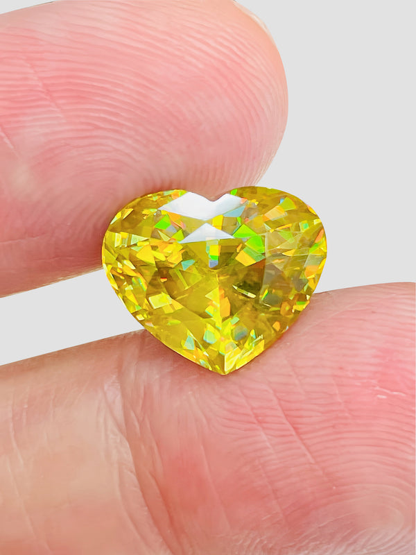 7.70ct Natural sphene gemstone100% clean canary color loose stone madagasgar by partner of by partner of WB Gem SHG01