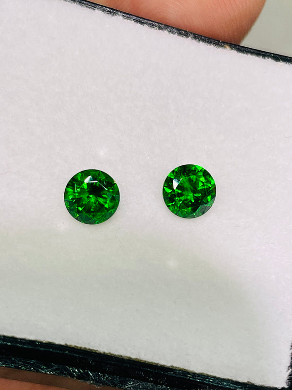 pair 1.92Ct Natural russia urals demantoid garnet gemstone loose stone clean1st vivid green color by partner of WB Gem  DMRG28