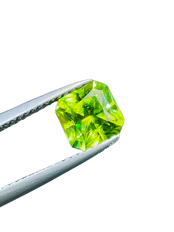 1.77 Ct Precision cut Natural sphene luster sparkling as diamond gemstone loose stone green color WB Gem SHA13