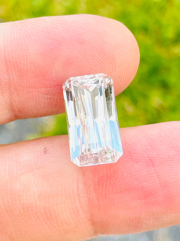 10.14 carat Natural Sapphire unheated pure white Loose Stone srilanka perfect Cut Gemstone by GIT Certificate WB gems SA03