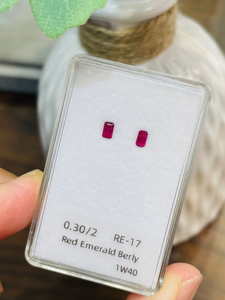 Emraed Red 0.30ct Red Beryl Pair | Untreated American