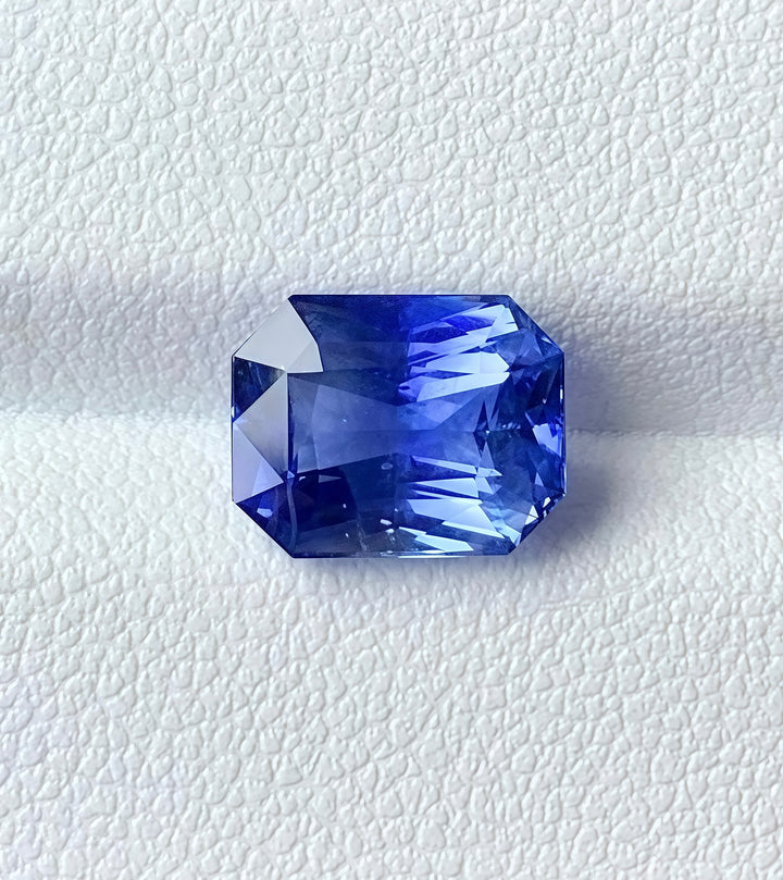 Natural sapphire, unheated sapphire