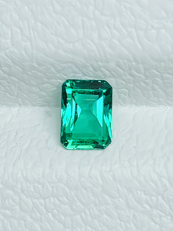 GUILD 认证 0.24 克拉天然无油祖母绿哥伦比亚宝石裸石鲜艳的绿色 99% 洁净 WB 宝石 EMA54