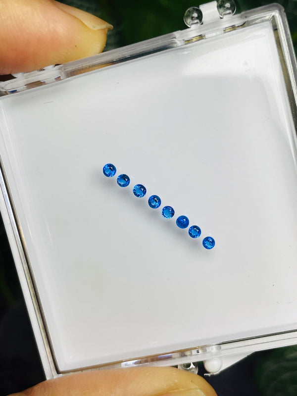 天然 Huayne 德国宝石鲜艳蓝色洁净净度 0.37 克拉/8 - 2.4 毫米尺寸 ~WB 宝石 ~BB1